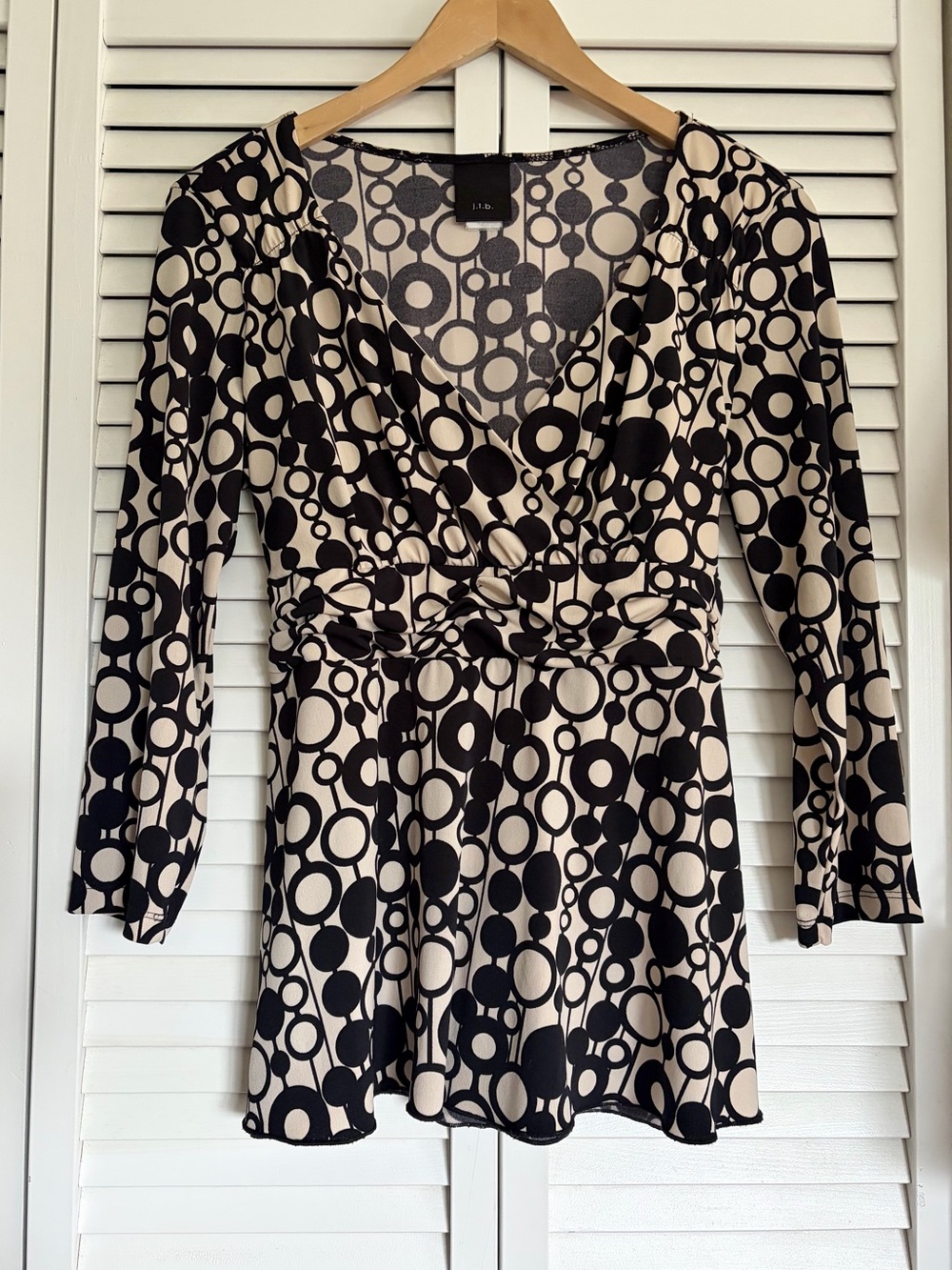 J.t.b Black and Cream Patterned Wrap-Style Long-Sleeve Top
